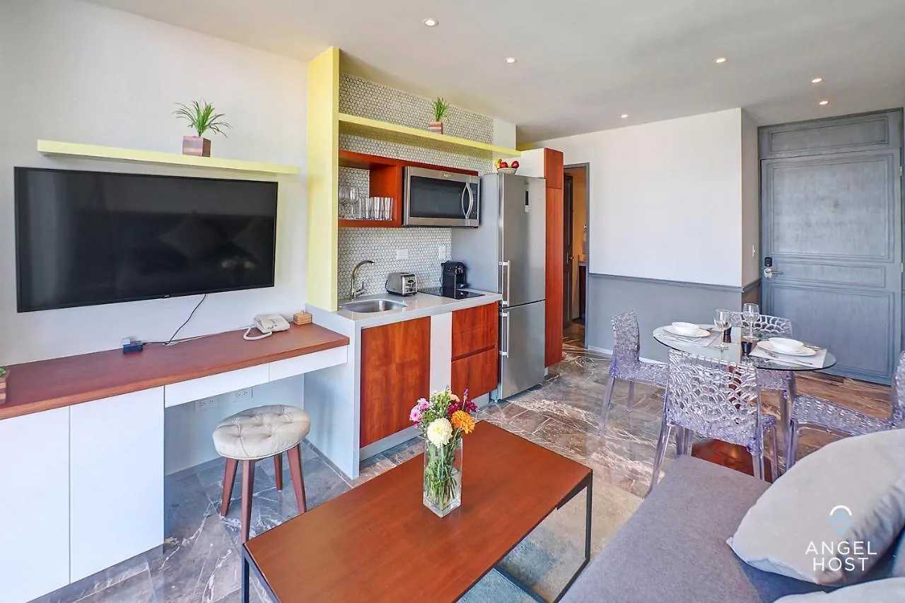 Singular By Stella Rentals Playa del Carmen Apartment